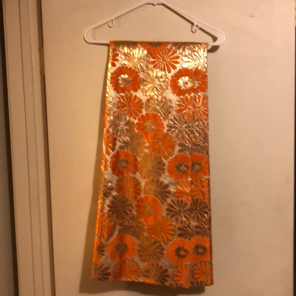 world collection gold inlay flowered skirt